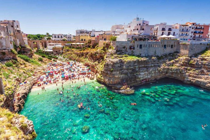 Polignano a mare - di emicristea da Getty Images via canva.com