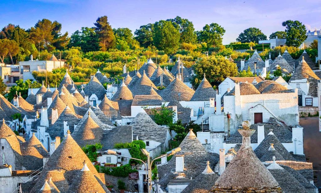 Trulli di Alberobello - di davidionut da Getty Images Pro via canva.com