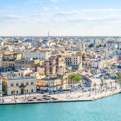 Brindisi - di EunikaSopotnicka da Getty Images via canva.com