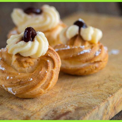 Zeppole di San Giuseppe - di Sabinoparente di Getty Images via canva.com
